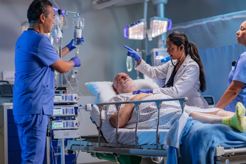 Physicians working in an emergency department to care for ill patient